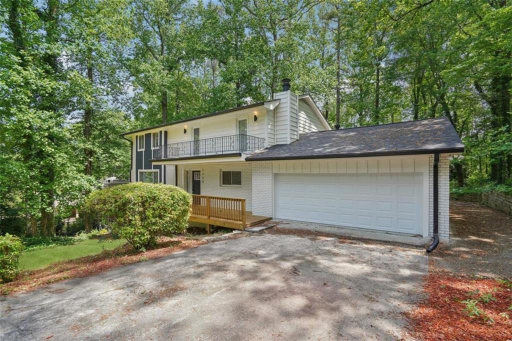 1250 Rockcrest Drive