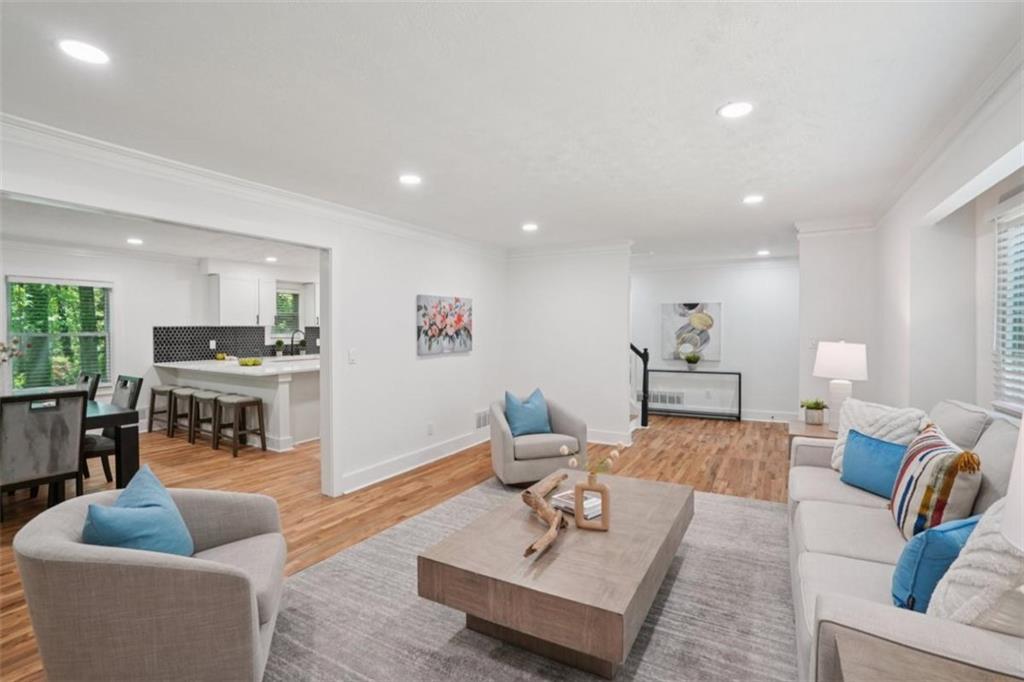 1250 Rockcrest Drive
