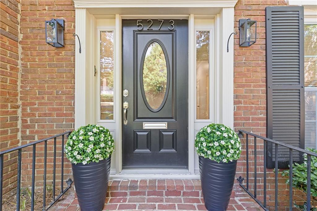 WELCOME HOME! ELEGANCE + CHARM meet just minutes inside the perimeter close to 285 SANDY SPRINGS/ROSWELL RD exit. COBBLESTONE streets welcome you into your secluded enclave at 5273 GLENRIDGE DR. This brand new 3bdrm/3.5 bath renovated home is much more than you could imagine! BIG BEAUTIFUL ELEGANCE: 2412 SQFT for the top 2 levels and 735 SQFT finished basement for total of over 3100 SQFT of home for you to LOVE. Thoughtfully redesigned with upscale finishes and gracious living in mind, your move-in-ready home offers the perfect blend of elegance, comfort, and convenience. From the moment you step inside, you're welcomed by an airy, open-concept floor plan adorned with brand-new hardwood flooring, crown molding, and abundant natural light. The MAIN LEVEL offers bright elegant 2-story foyer leading to modern NEW renovated kitchen with new white cabinets, new Granite Countertops, new Stainless steel appliances, open Breakfast room & a walk-in Laundry/Pantry; Open floor plan with view to Living Room & Dining Room. Double French doors open to Bright Sunroom and Balcony. 9'-plus ceilings and wide moldings throughout main. UPSTAIRS THE OVERSIZED PRIMARY SUITE measures 12'8" wide x 31'9" long and includes a sitting area, PRIVATE BATH and large 7' x 10'3" walk in closet complete with shelving. 2 additional spacious secondary rooms could be used for guest living, or in home office space. Don't miss the brand new FULL BATH on the hall..do you see the BEAUTIFUL Blue Twinkles? FINISHED TERRACE LEVEL boasts exceptional flexibility with a generous open space perfectly suited for a media lounge, fitness studio, or a welcoming guest suite. It also offers a WET BAR, full bathroom and inviting GAS LOG burning fireplace. BUT WAIT, there's more! TONS of storage space in the 2-CAR garage, from the cabinets to the 2 storage rooms/workshop. THOUGHTFUL RENOVATION with ELEGANCE + CHARM. PRIME SANDY SPRINGS LOCATION.
FEELING LIKE A WALK? No car needed to enjoy your neighborhood. Leisurely walk to nearby grocery, shopping & restaurants at THE PRADO. Marta also available with a stop on the corner outside of neighborhood & access to train station. The community has a pool and gazebo. The HOA takes pride in its love for The Glenridge & YOU will too!! You’re going to love living here!