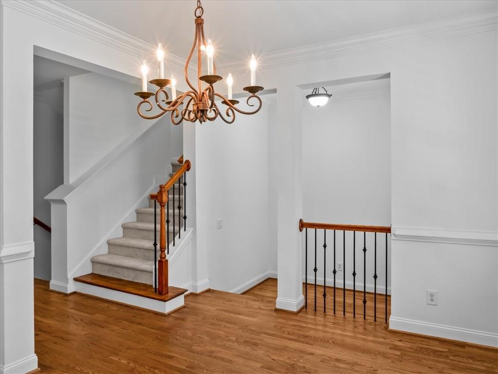 2046 Heathermere Way