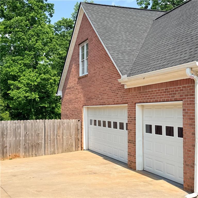 6476 Bellevue Drive