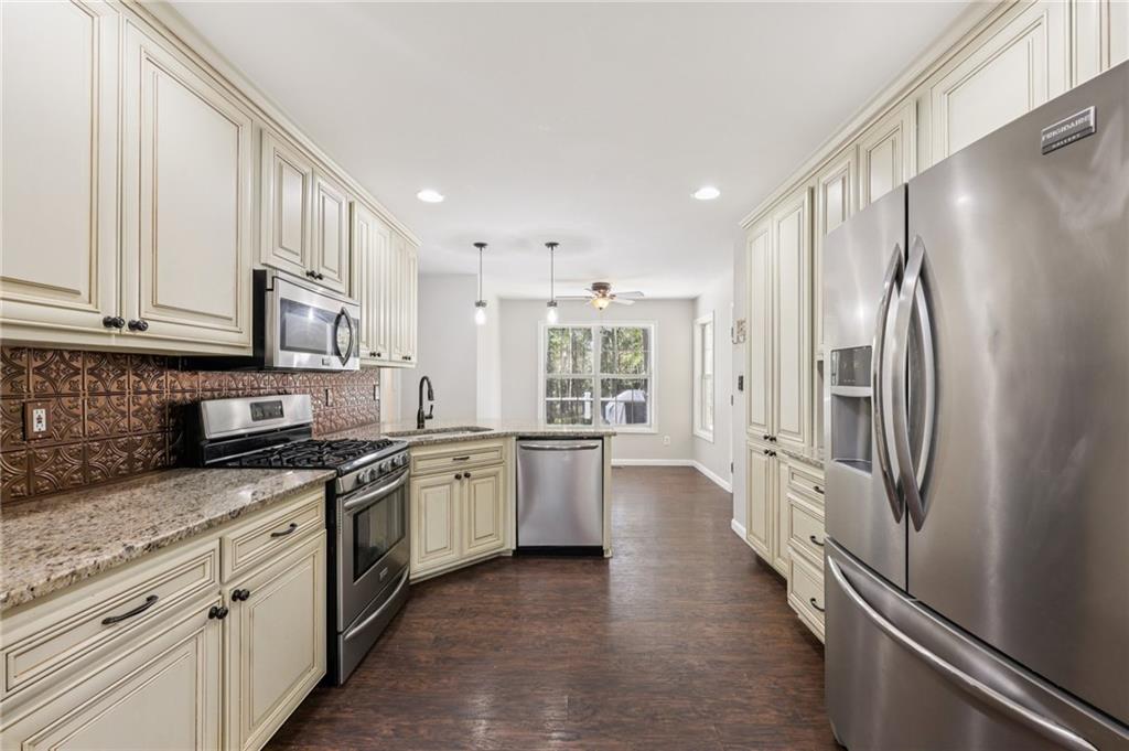 Walnut Grove - Residential