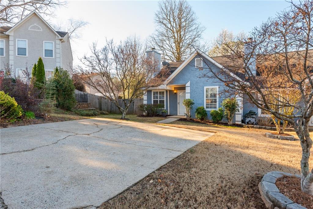 4162 Lake Mist Drive, Kennesaw, Georgia image 2
