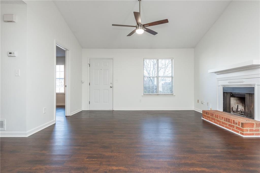 4162 Lake Mist Drive, Kennesaw, Georgia image 7