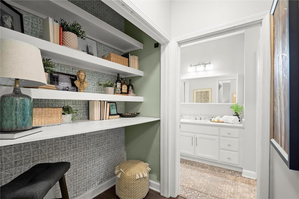 FREEDOM LOFTS - Residential