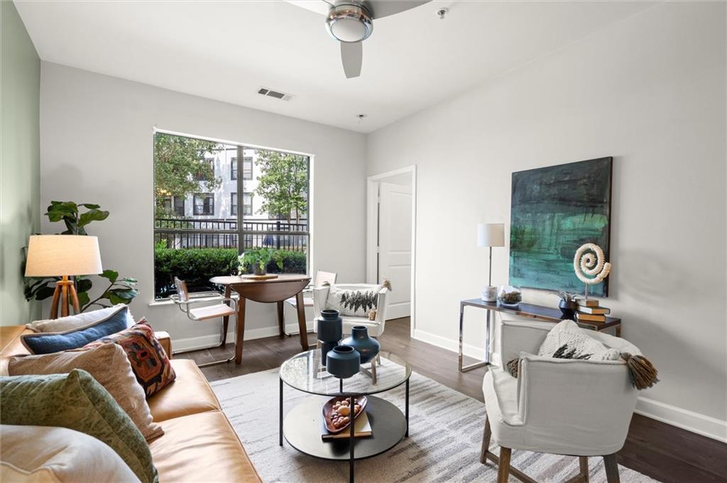 FREEDOM LOFTS - Residential