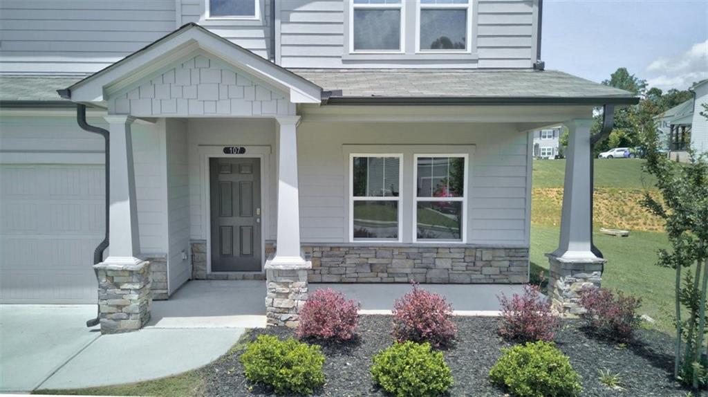 107 Ledgemont Way