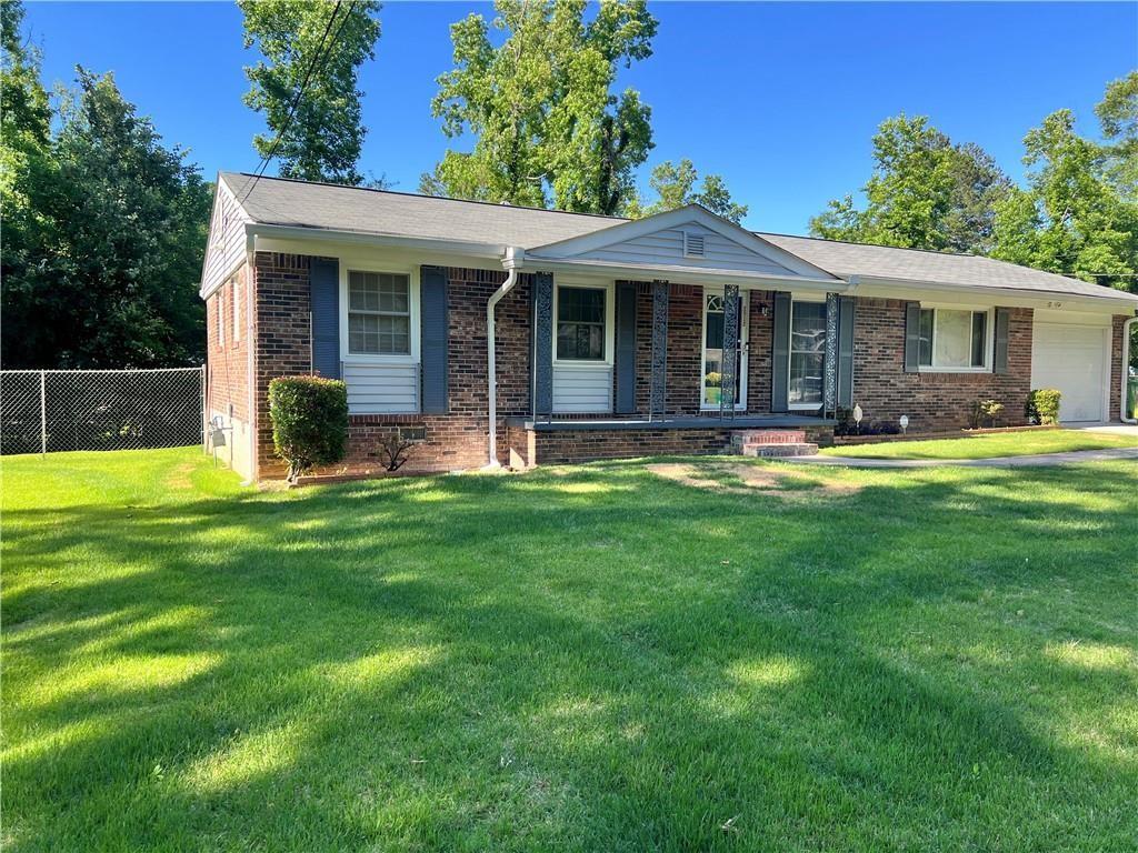 2512 Montezuma Circle, Ellenwood, Georgia image 1
