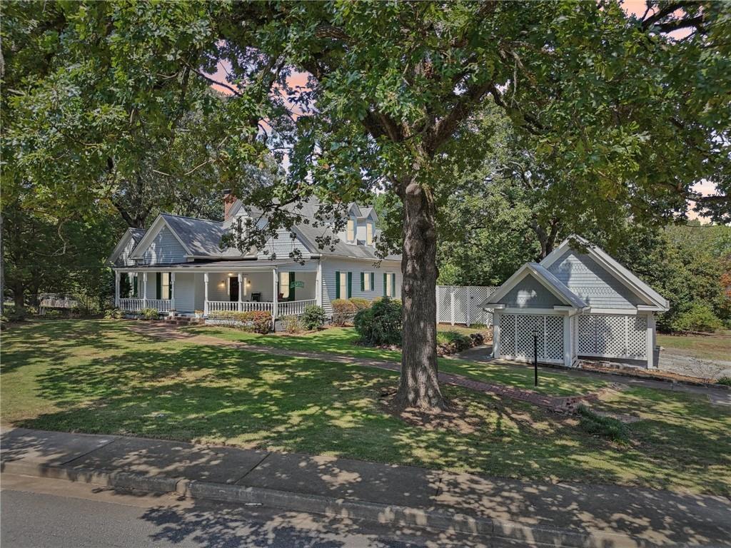 1585 Blackwell Road