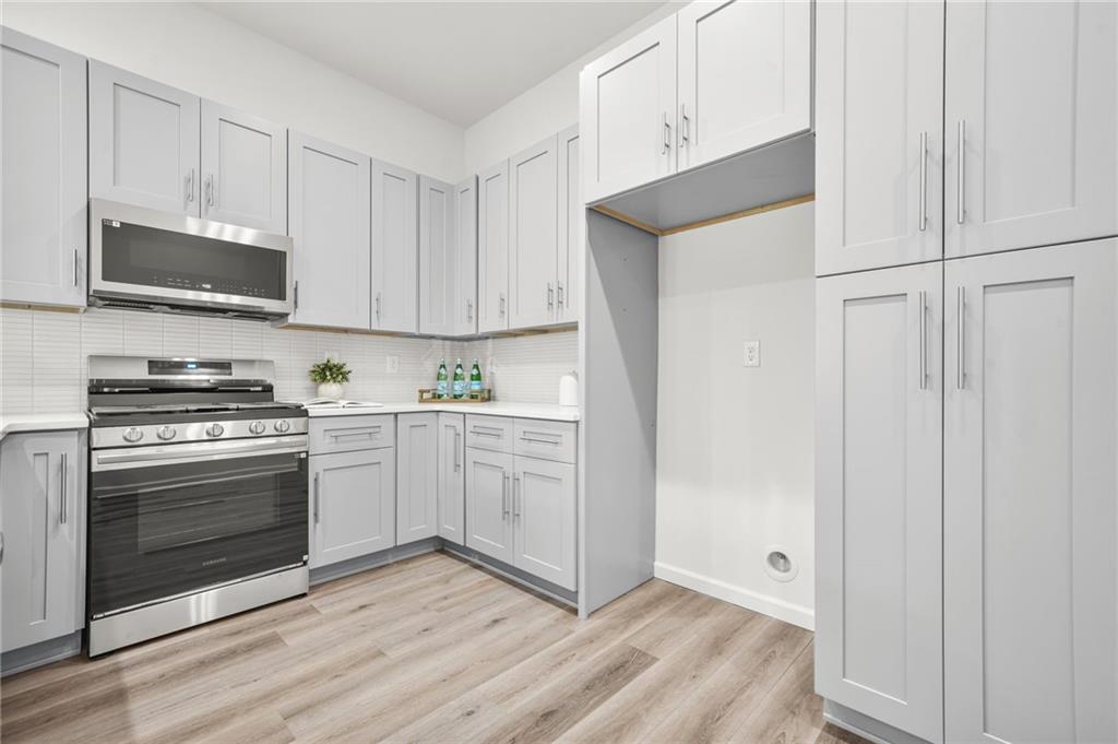 Oakland City - Residential