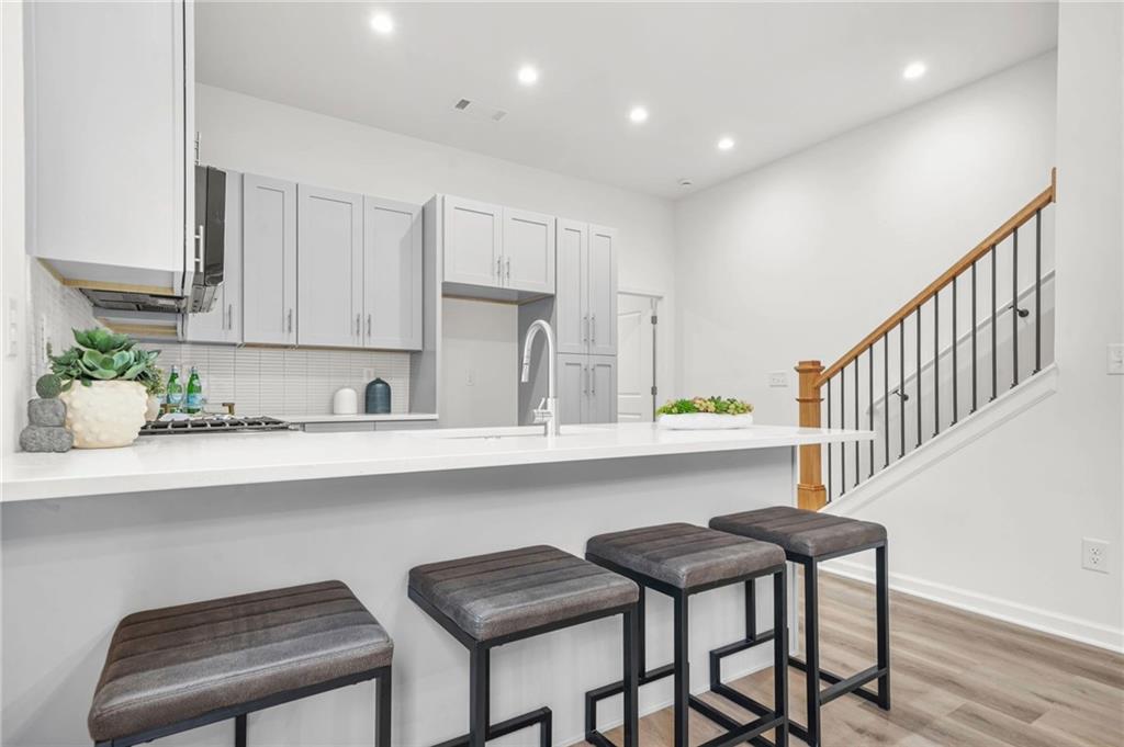 Oakland City - Residential