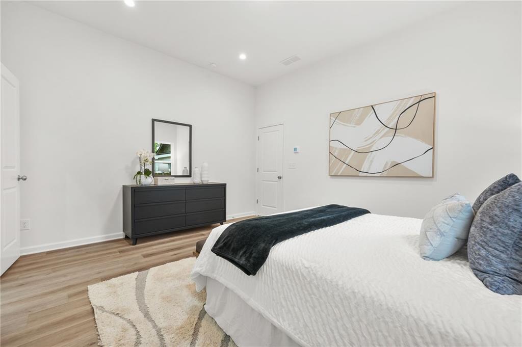 Oakland City - Residential