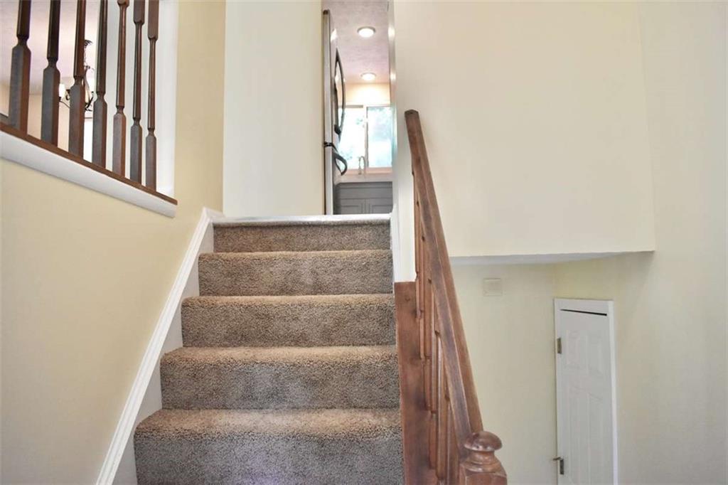 355 Olde Bridge Way
