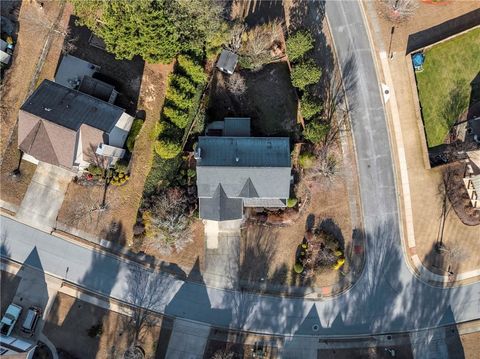 A home in Dacula