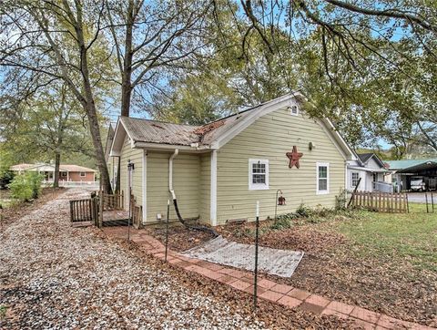 A home in Cave Spring