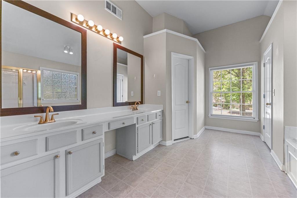 7045 Threadstone Overlook, Johns Creek, Georgia image 26