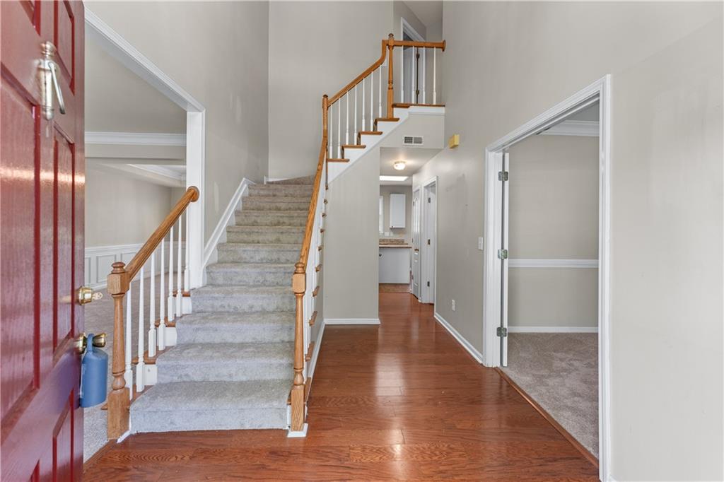 7045 Threadstone Overlook, Johns Creek, Georgia image 6