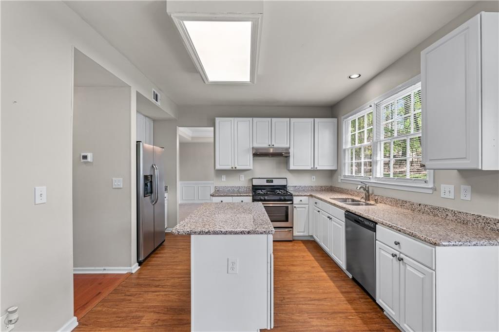 7045 Threadstone Overlook, Johns Creek, Georgia image 14