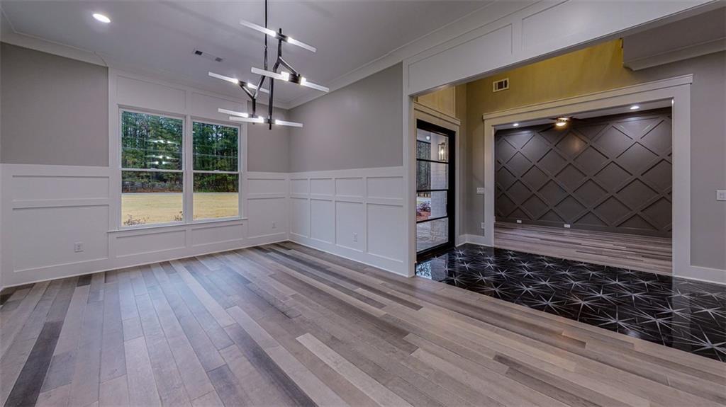 3285 Smithtown Road