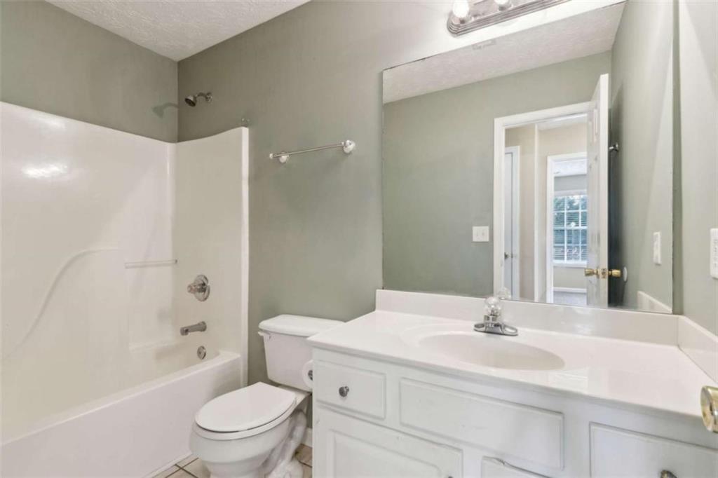 217 Blue Grass Drive, Jefferson, Georgia image 48