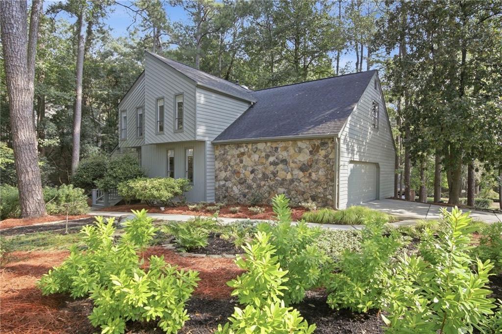 2222 Chimney Springs Drive