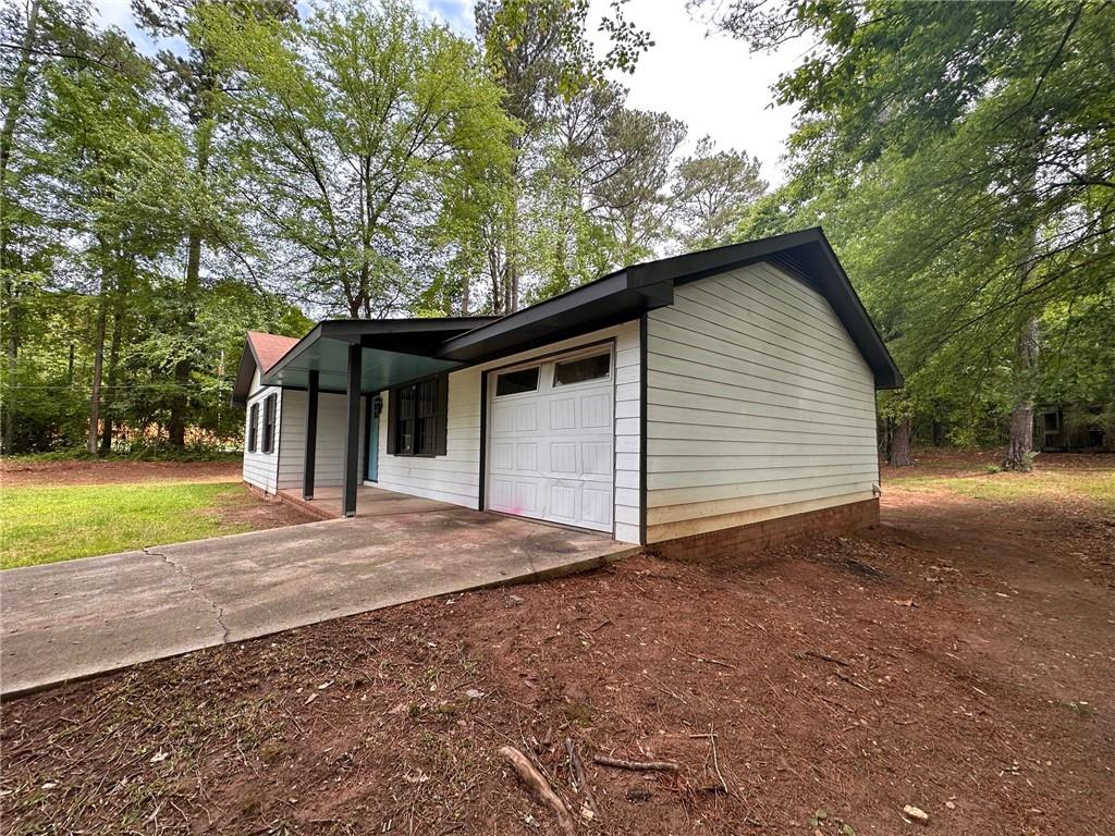 595 Crowell Road, Porterdale, Georgia image 3