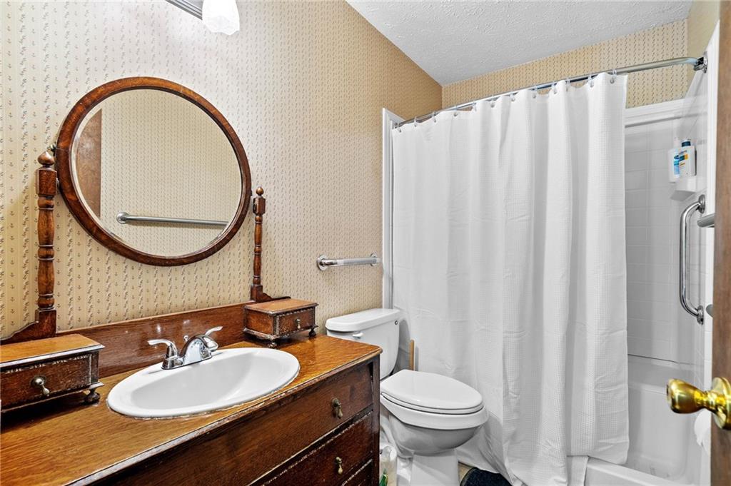 357 Breeze Hill Lane, Canton, Georgia image 10