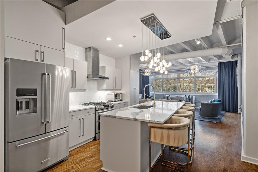 805 Peachtree Street NE 416