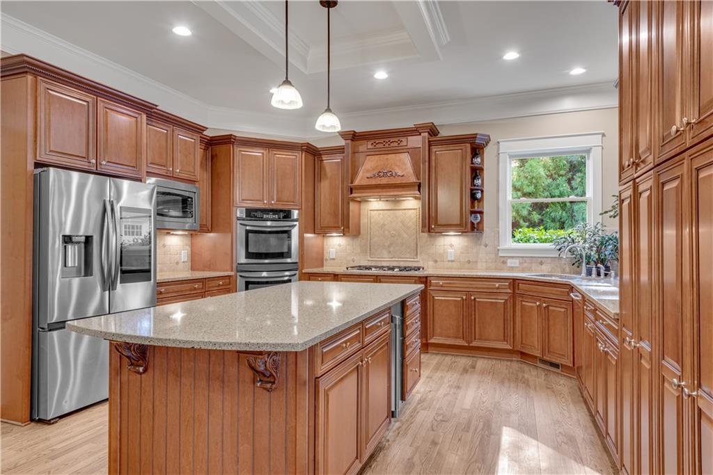 221 Oakwood Drive, Cumming, Georgia image 17