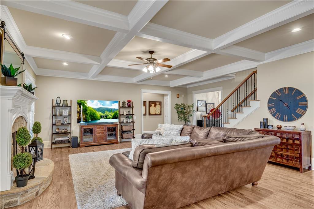 221 Oakwood Drive, Cumming, Georgia image 13