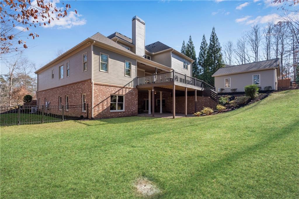 221 Oakwood Drive