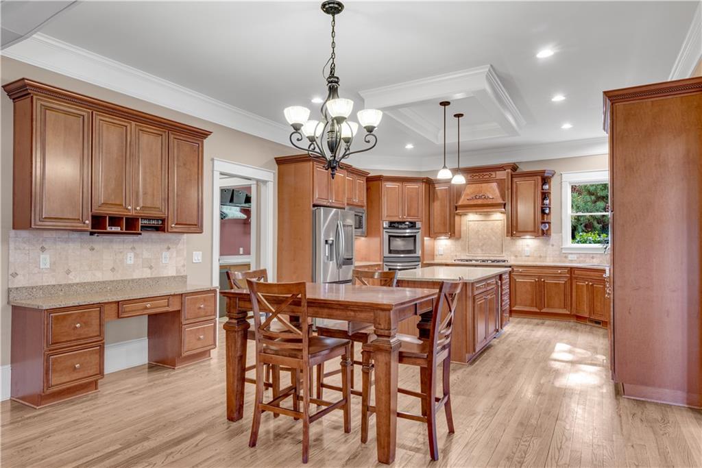 221 Oakwood Drive, Cumming, Georgia image 16