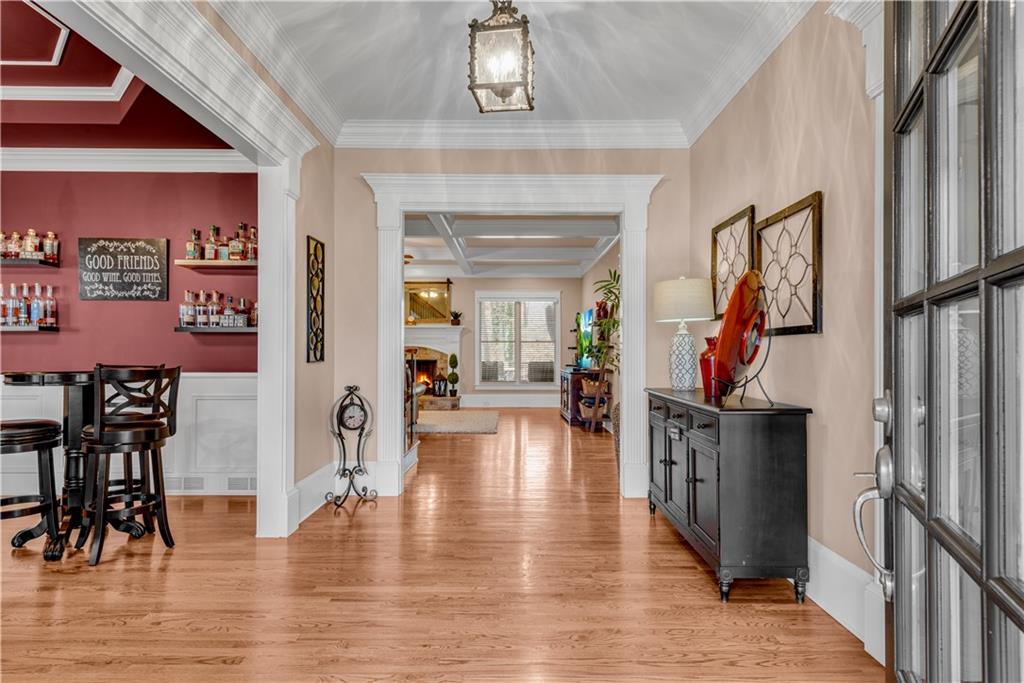 221 Oakwood Drive, Cumming, Georgia image 6