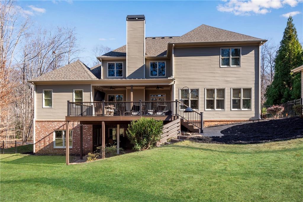 221 Oakwood Drive