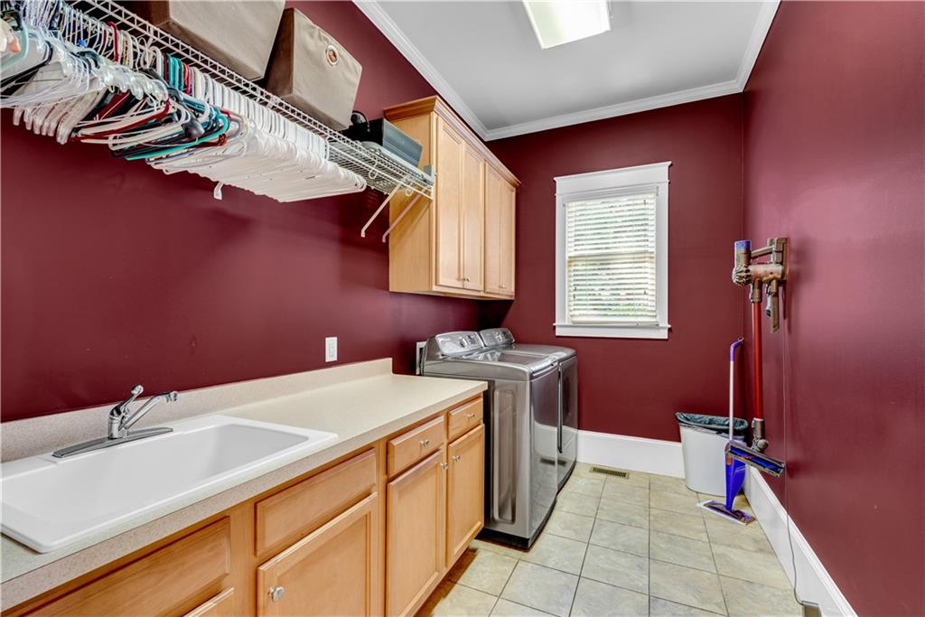 221 Oakwood Drive, Cumming, Georgia image 44