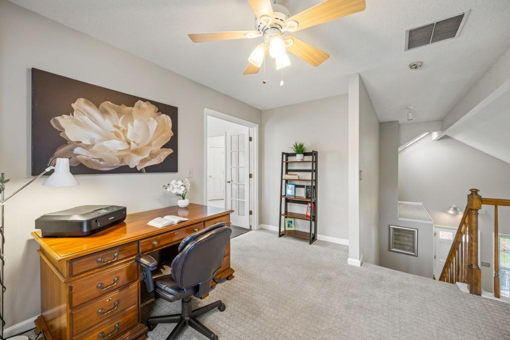 302 Roswell Green Lane, Roswell, Georgia image 17