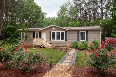 Homes For Sale - 10849 Fairmount Highway<br/> Fairmount, GA 30139
