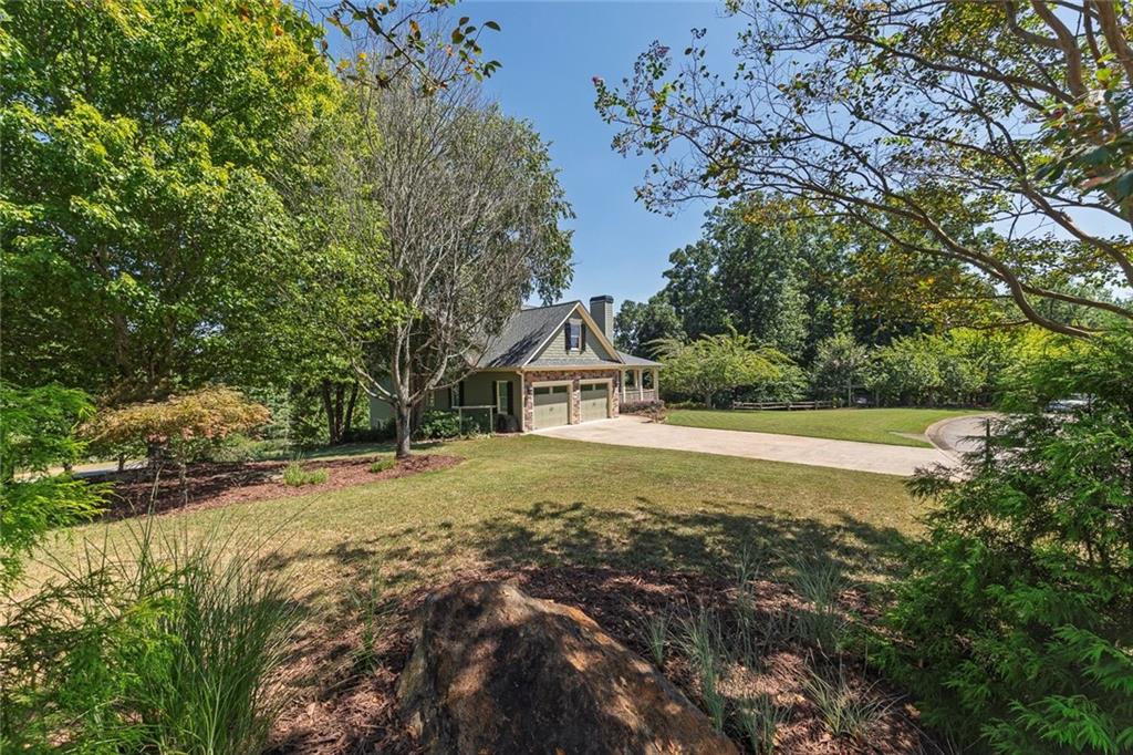214 Hawkins Ridge