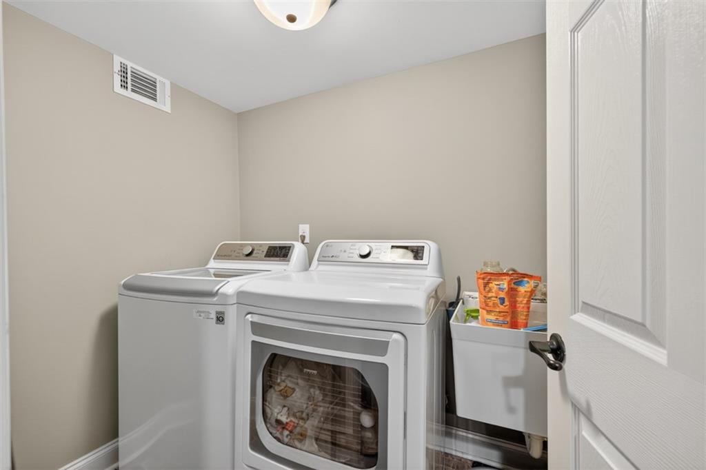 Davis Estates - Residential