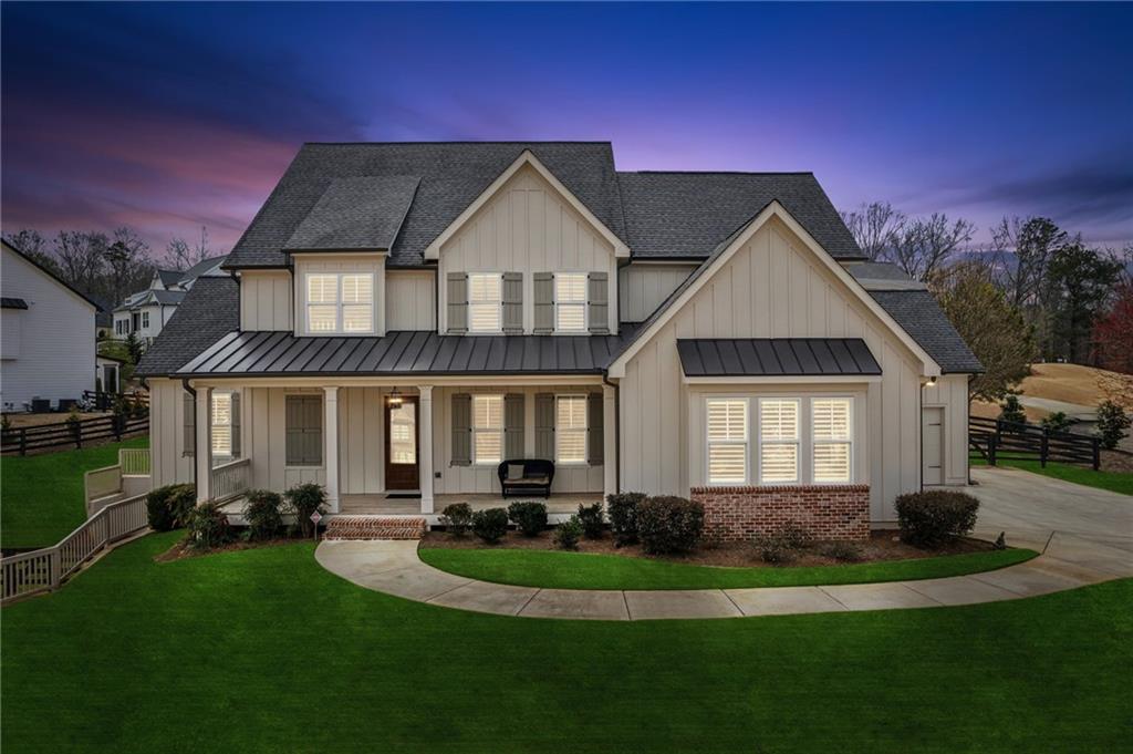 201 Ivy Meadow Way
