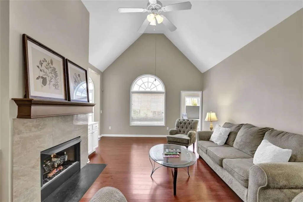 Canton, Georgia 30114, United States, 3 Bedrooms Bedrooms, ,2 BathroomsBathrooms,Residential,Active,167604