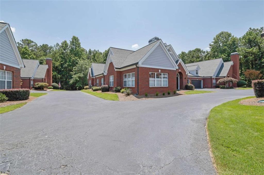 140 Stonegate Lane