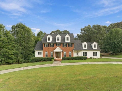Homes For Sale - 241 Meadow Lakes Boulevard<br/> Cedartown, GA 30125