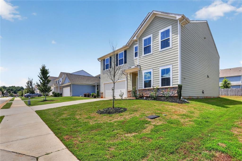 616 Blue Ash Court
