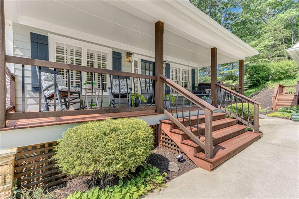 289 Chestatee View Drive