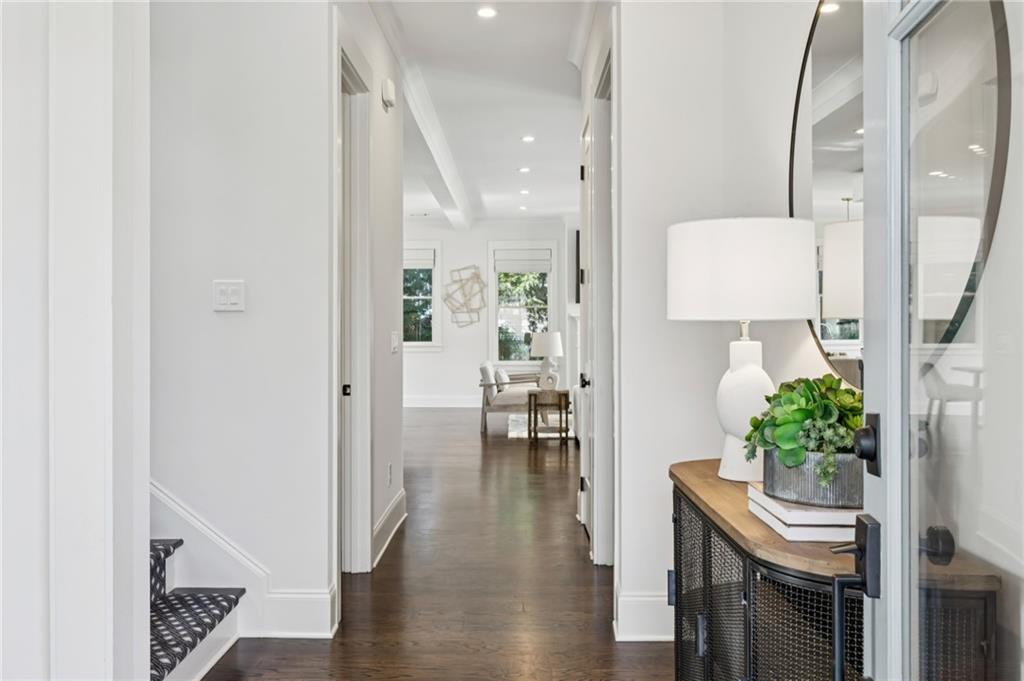 216 Haralson Lane NE