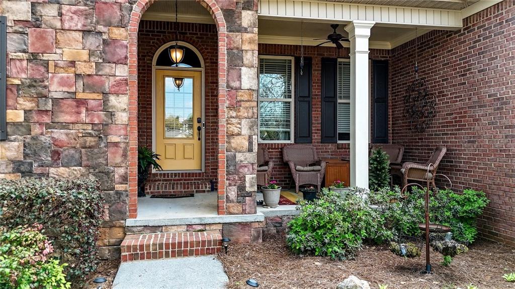 115 Riverboat Drive SW