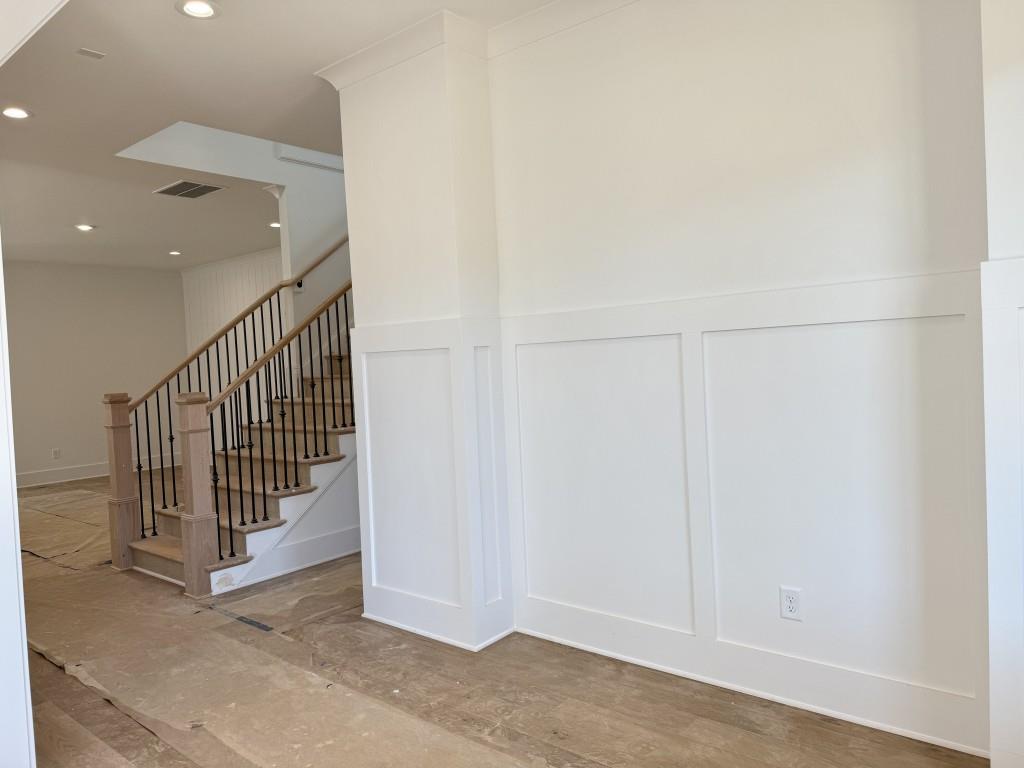 5619 Meadowstone Walk