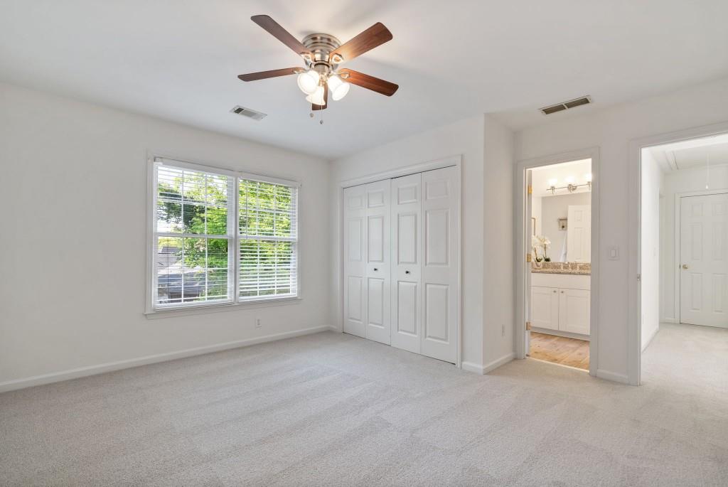 370 Landing Entry, Johns Creek, Georgia image 34