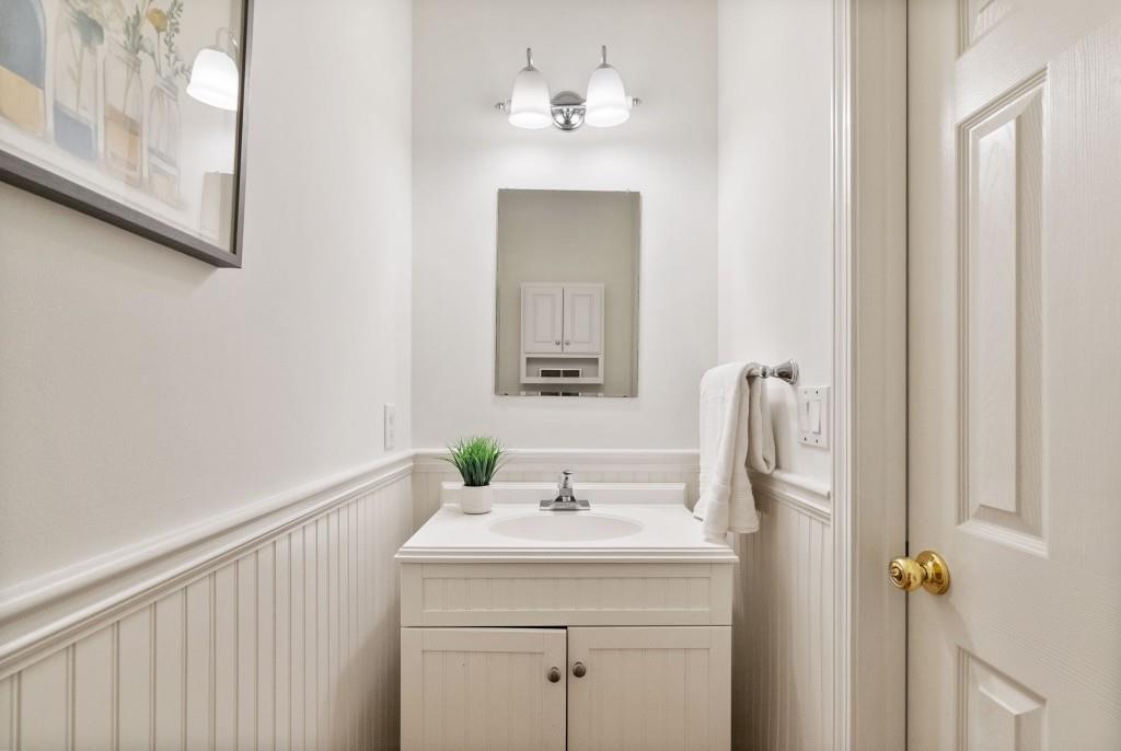 370 Landing Entry, Johns Creek, Georgia image 20